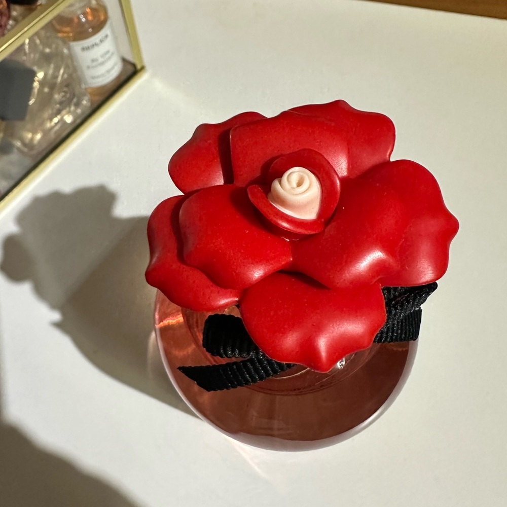 Dolce & Gabbana Rose Perfume - Picture 3 of 5